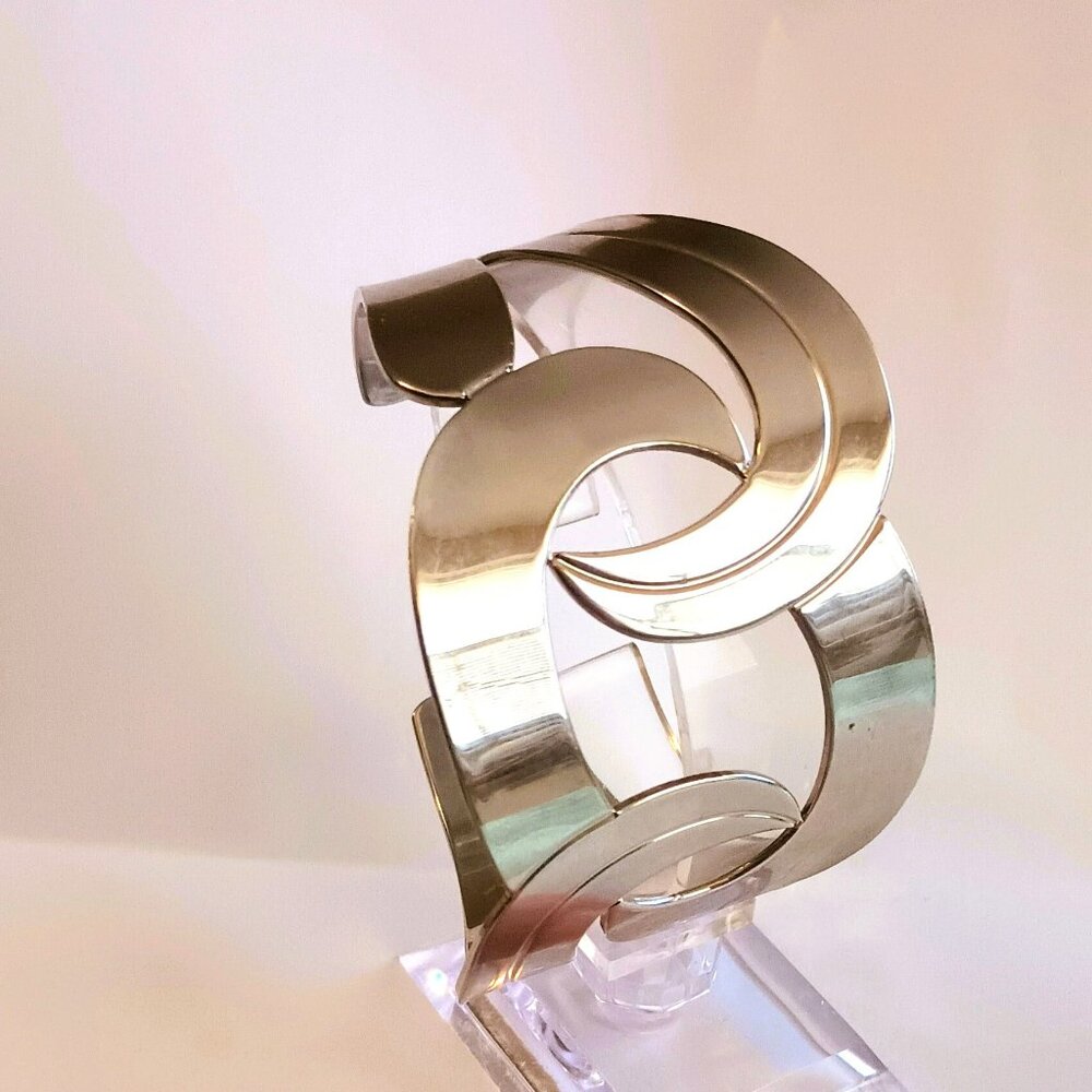ATI BR Cuff Statement Bracelet 7" Silver Tone Etched Swirl - Picture 3 of 7